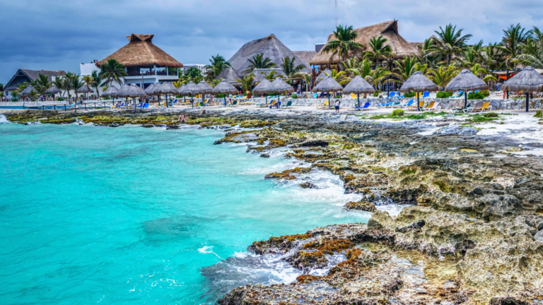 14 Stunning Coastal Towns in Mexico for Your Next Getaway