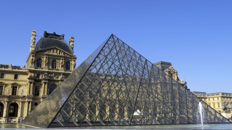 17 French Landmarks You Have To See