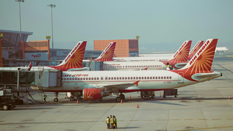 Air India Expands Fleet with 100 New Airbus Planes